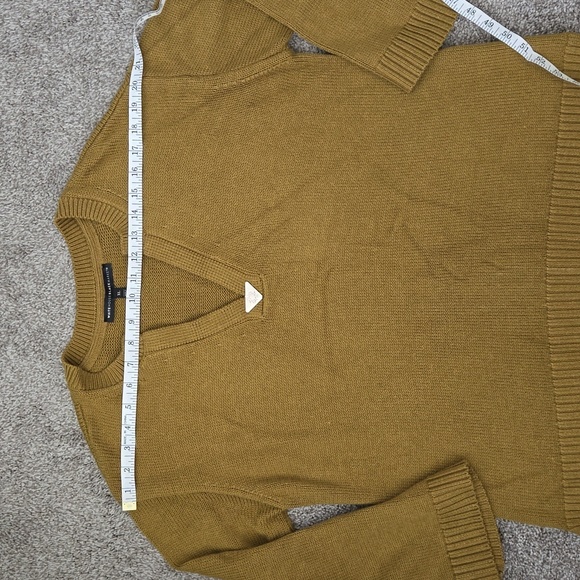 White House Black Market knit sweater in XL - Picture 8 of 10